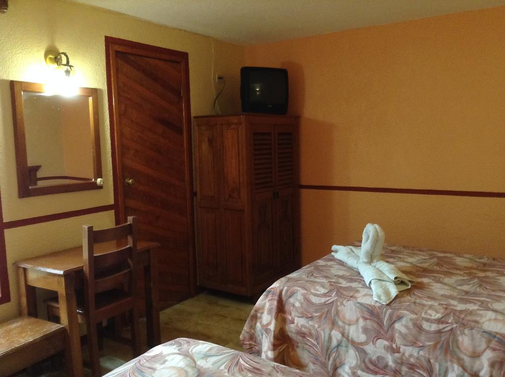 Hotel Real Del Valle San Cristobal de las Casas Bilik gambar